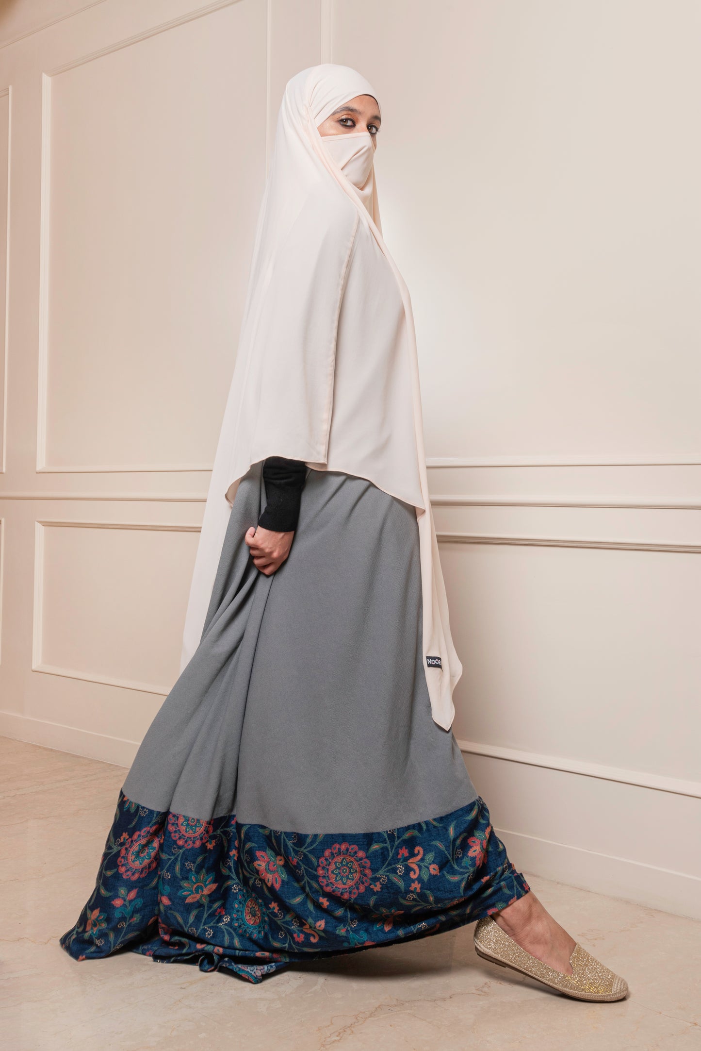 Ash Grey Myra Cape Abaya